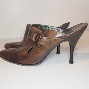 Salvatore Ferragamo Stiletto